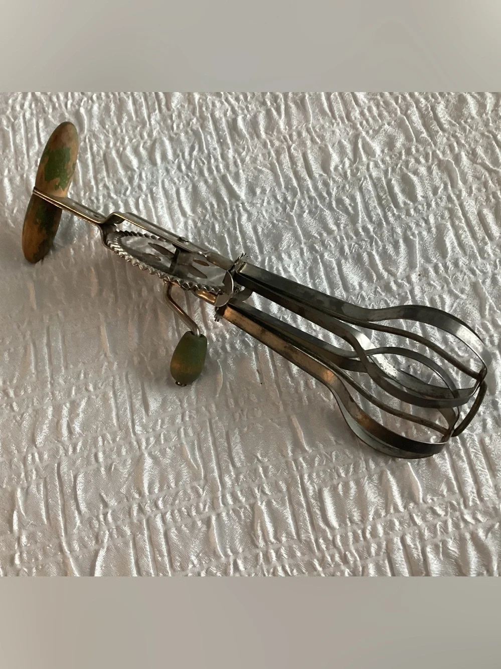 Vtg. Hand Rotary Manual Egg Beater they were used for whipping cream,